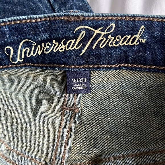 Universal Thread 16 Dark Wash Jeans - Picture 2 of 4